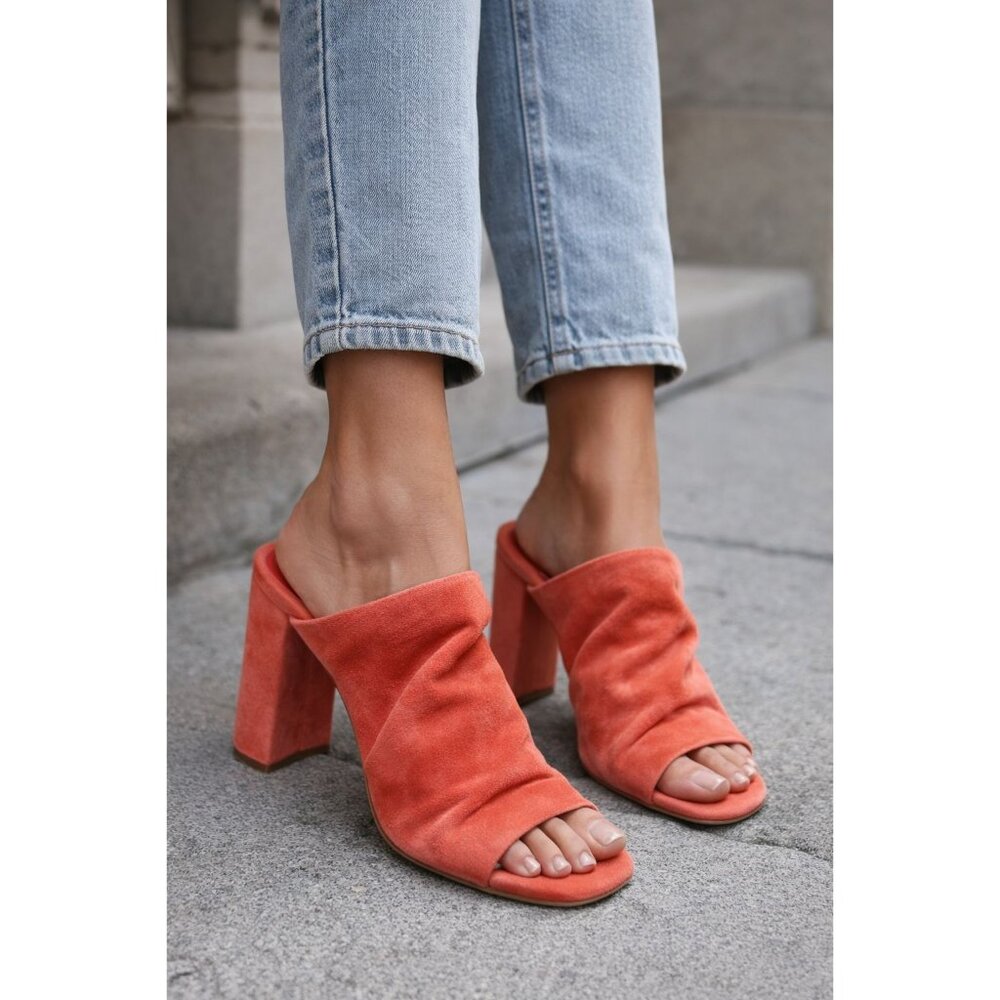 NWB Gentry Portofino Gathered Suede Mules Coral Size 36